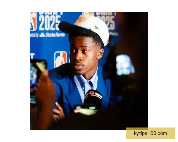 被NBA选中二十年后，他重返赛场再现传奇风采