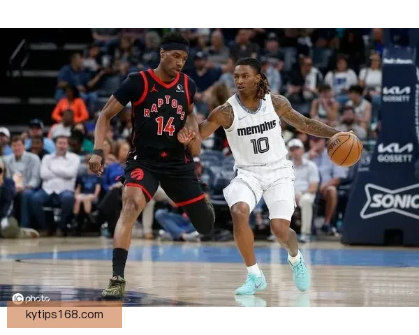 猛龙32分大胜横扫灰熊追平76人 巴雷特25分英格拉姆全能表现杰克斯空砍30分